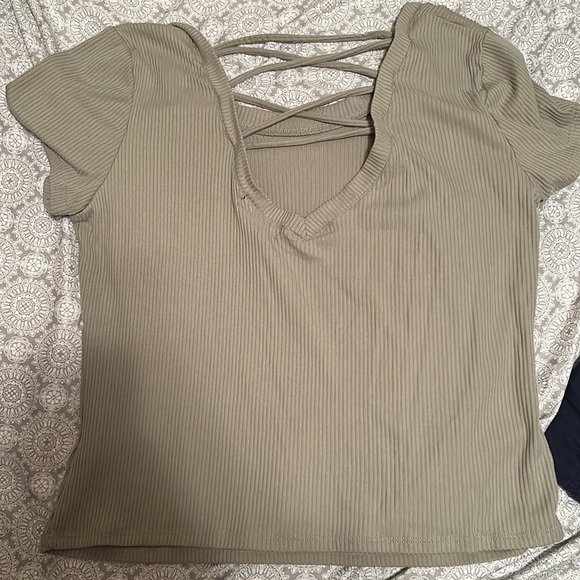 String back - Picture 2 of 2